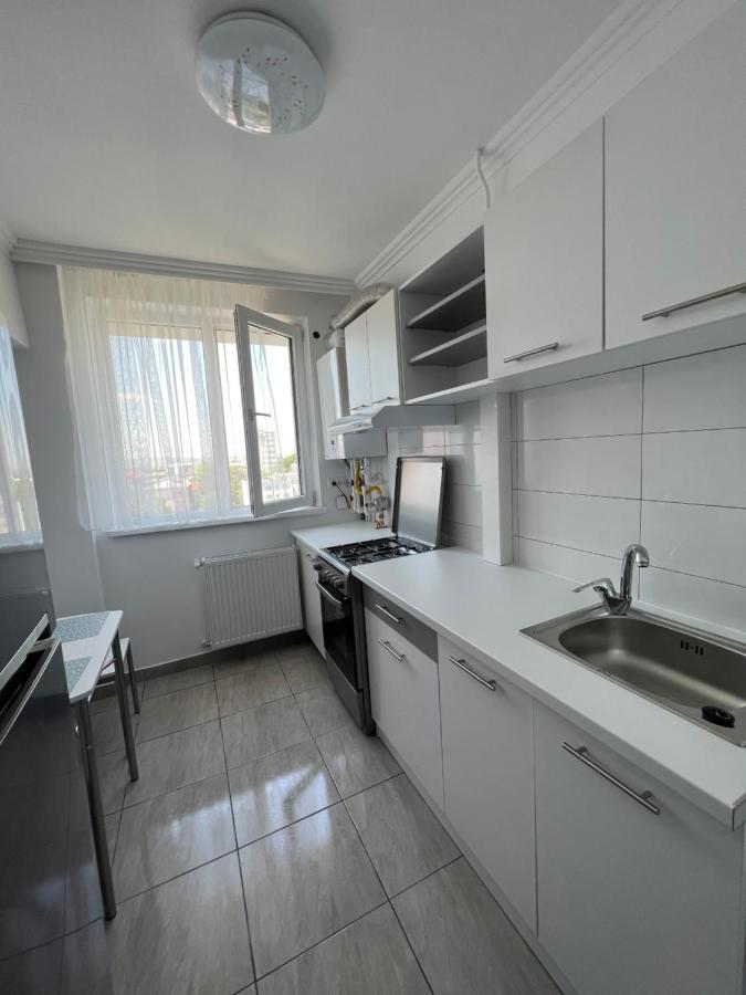 Sunny Apartment Center Suceava Extérieur photo